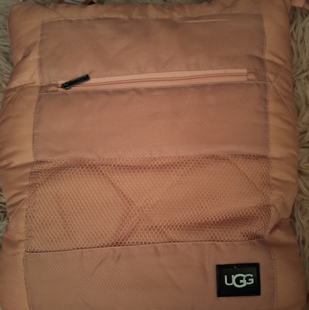 LAST CHANCE! UGG Mischa Quilted Outdoor BLANKET NWT 60” x 72”
